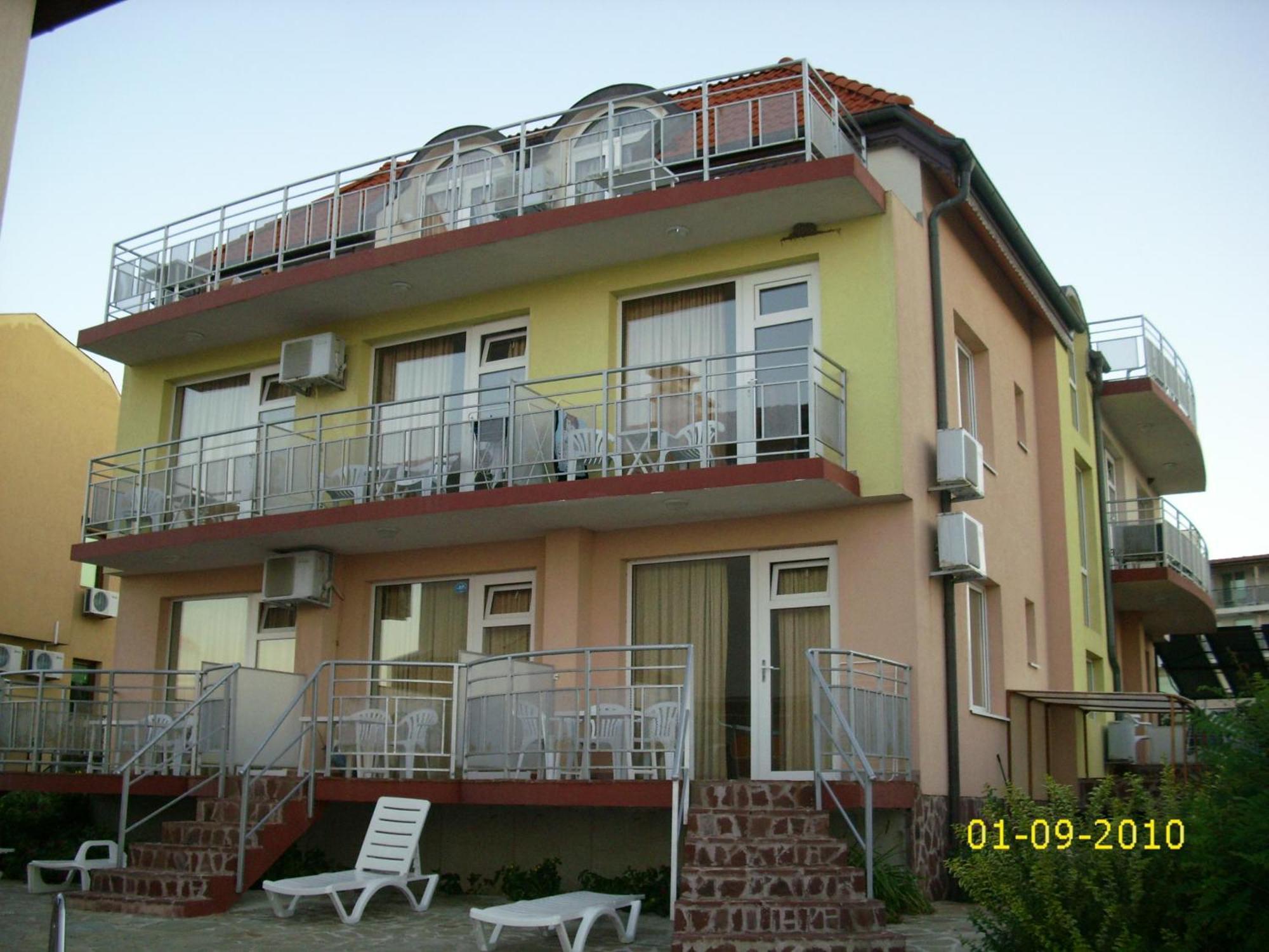 Barex Family Hotel 소조폴 외부 사진
