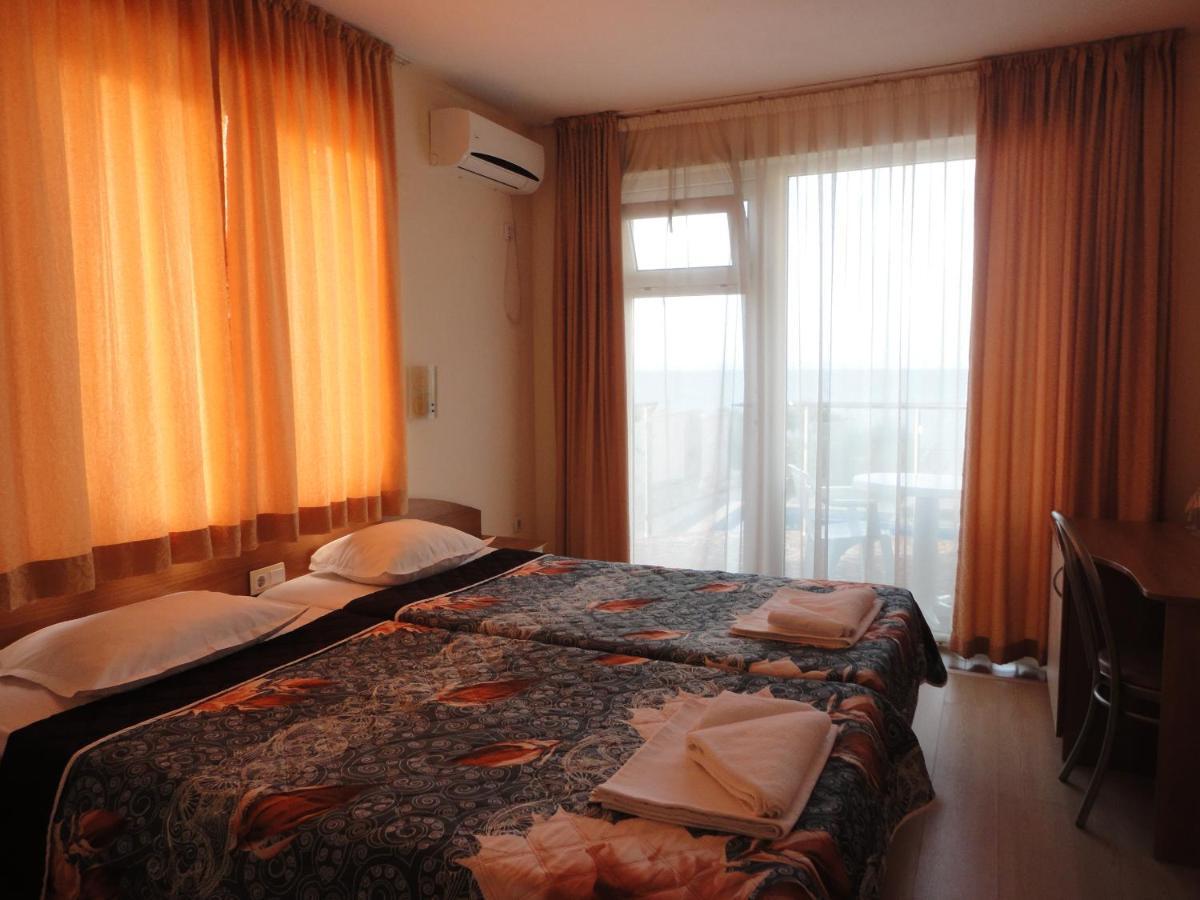 Barex Family Hotel 소조폴 외부 사진